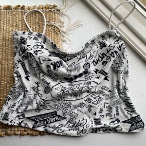 Rue21 Large black and white top